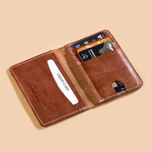 Heritage Tan Elegance: Vegetable Tanned Leather Cardholder